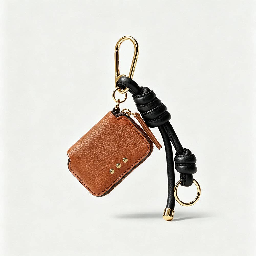 Brynn Clippable Card Wallet
