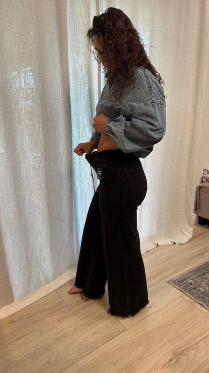 Timeless Black Jean