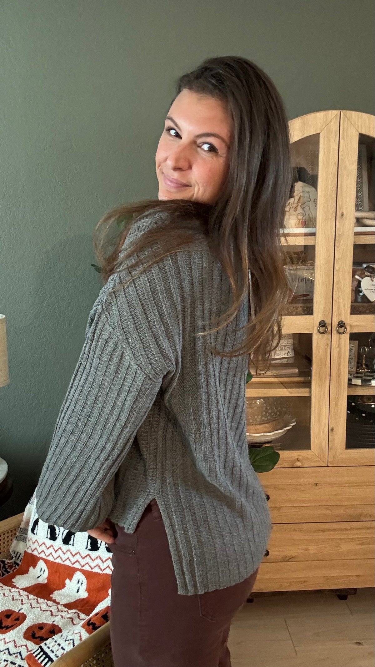 The Charcoal Knit